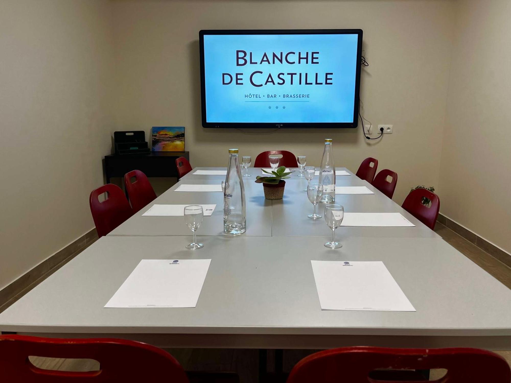 Best Western Blanche De Castille Dourdan Dış mekan fotoğraf